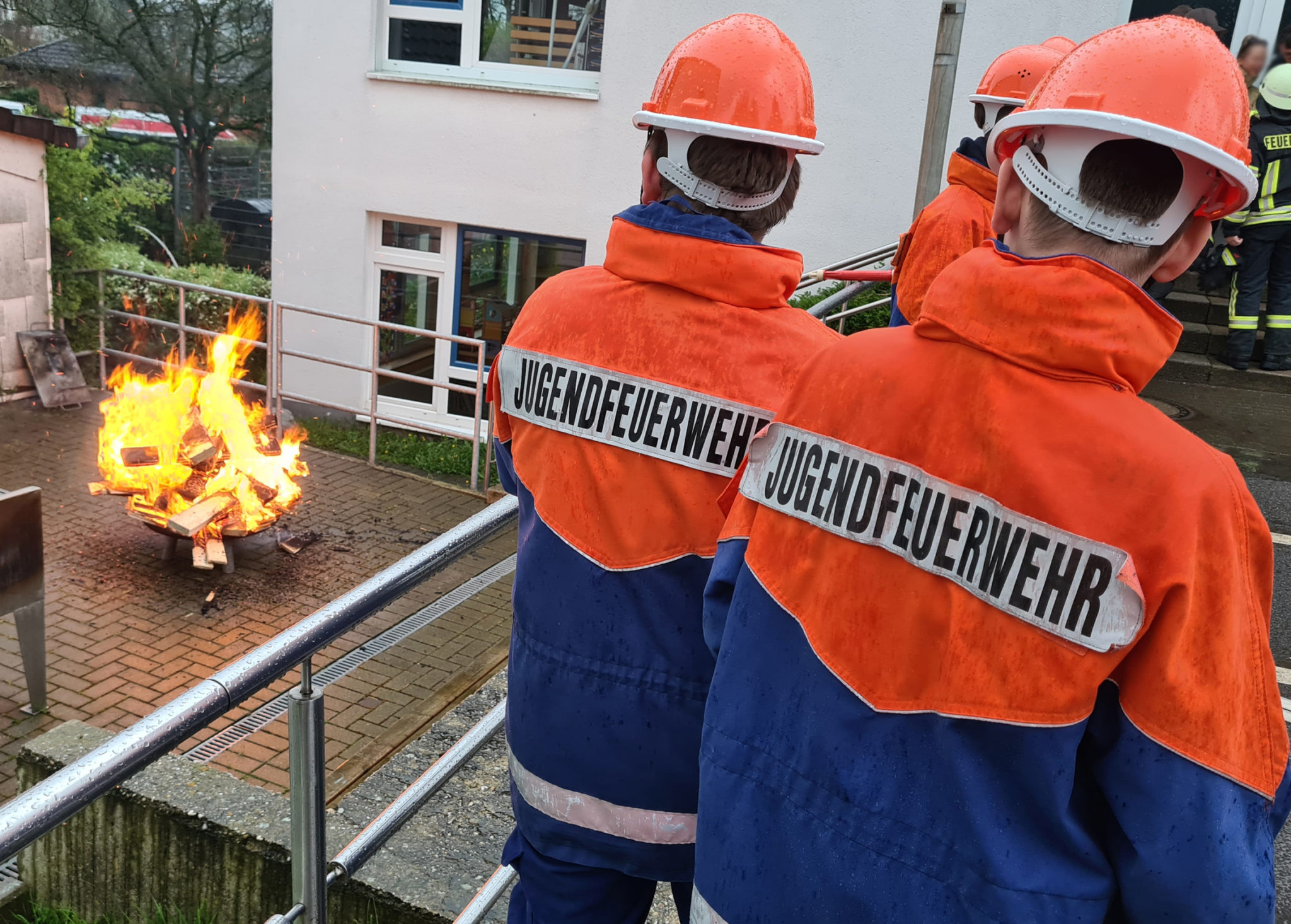 Burscheid: 24-Stundendienst Bei Der Burscheider Jugendfeuerwehr - Radio ...